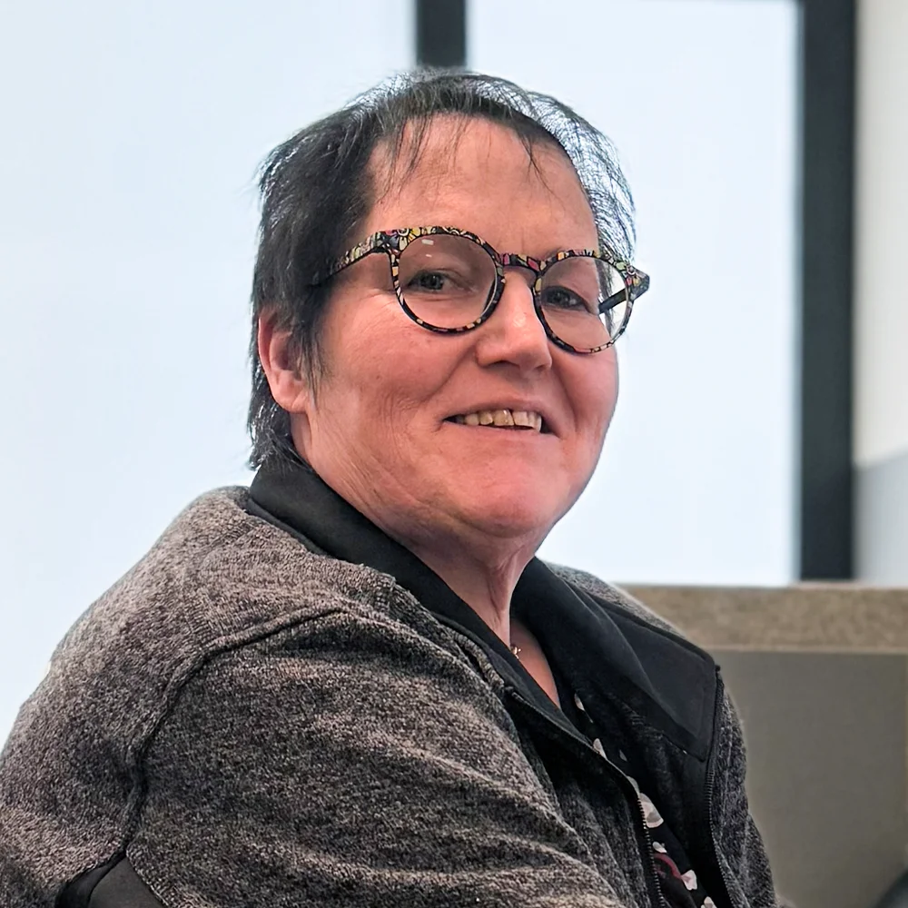 Claudia | Dehnbostel KG